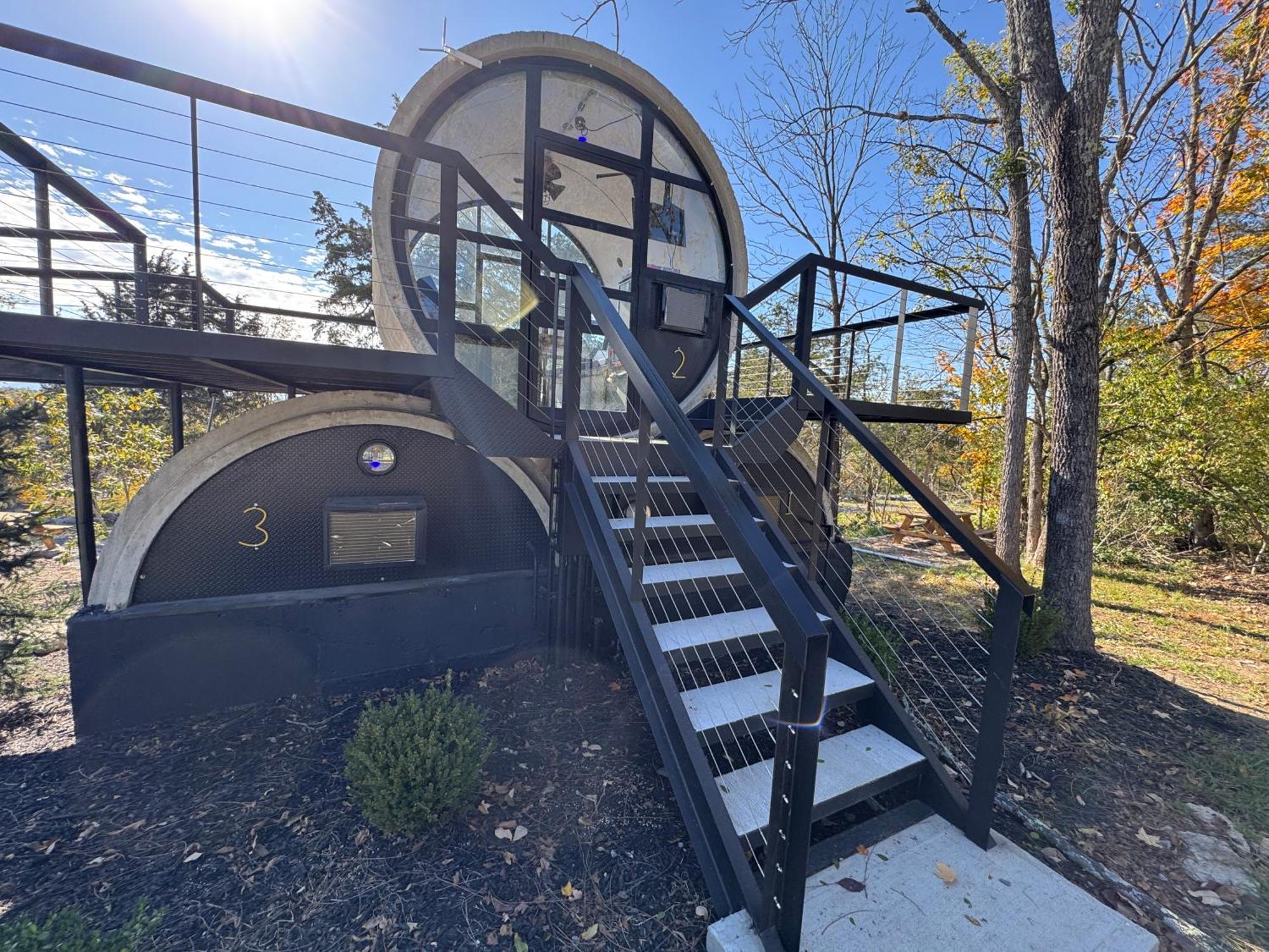 ホテル Lockridge Park ダンビル エクステリア 写真