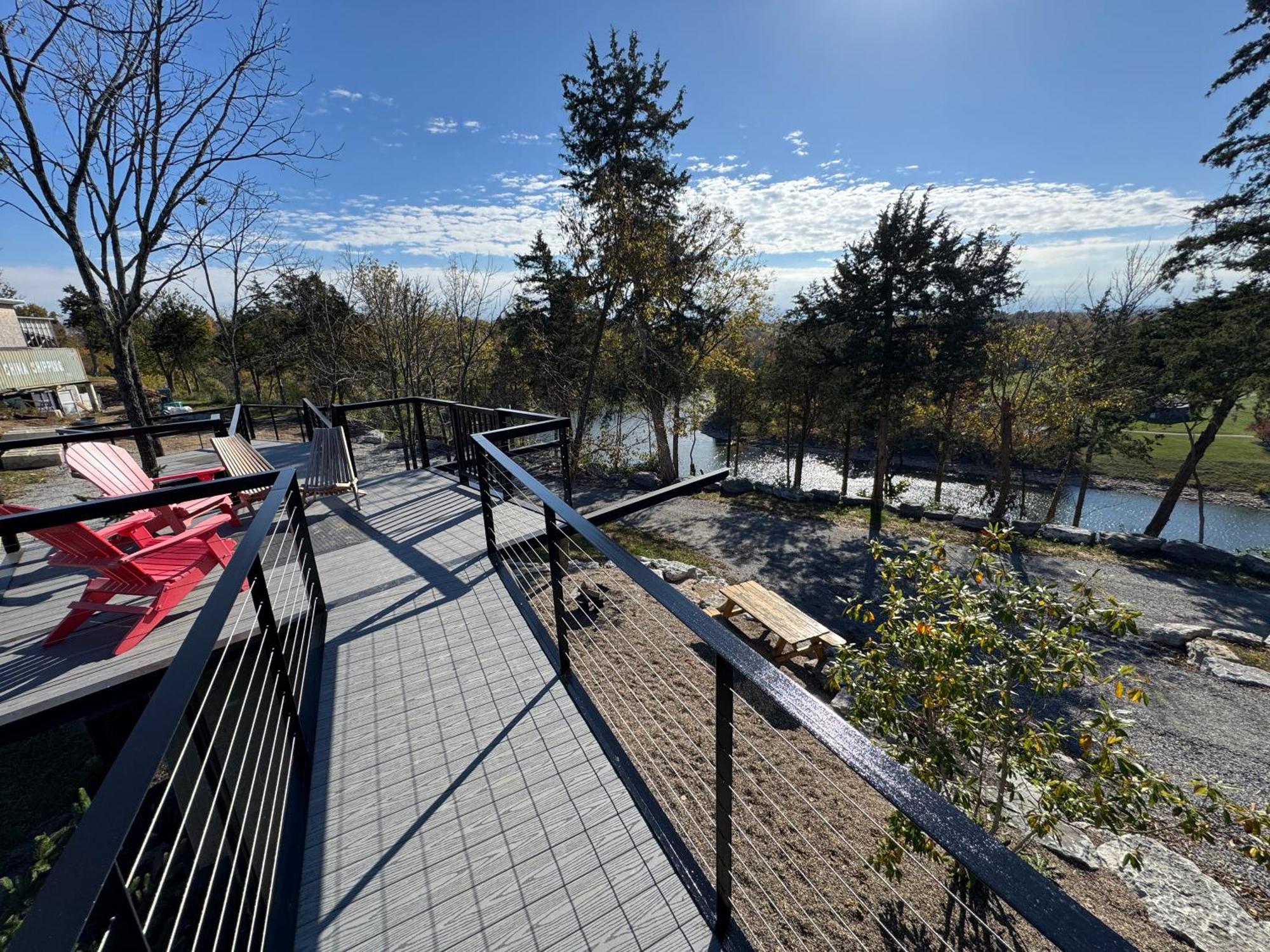ホテル Lockridge Park ダンビル エクステリア 写真