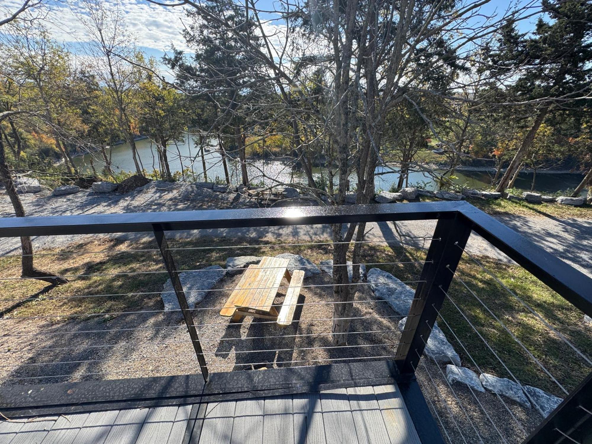 ホテル Lockridge Park ダンビル エクステリア 写真